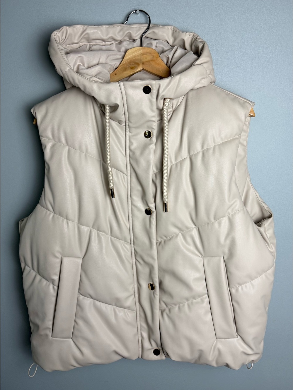 Zara Cream Quilted Hooded Puffer Vest